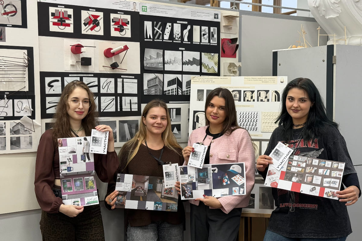 Изображение: Работы студентов ВШДиА - участники Всероссийского фестиваля «ВСЁ ДИЗАЙН»